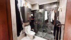 Sims Avenue East (D14), Semi-Detached #619390571